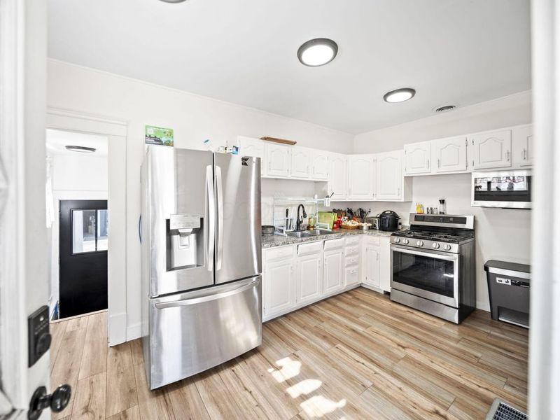 207 N Main Street , Pleasantville, OH 43148 Photo 16