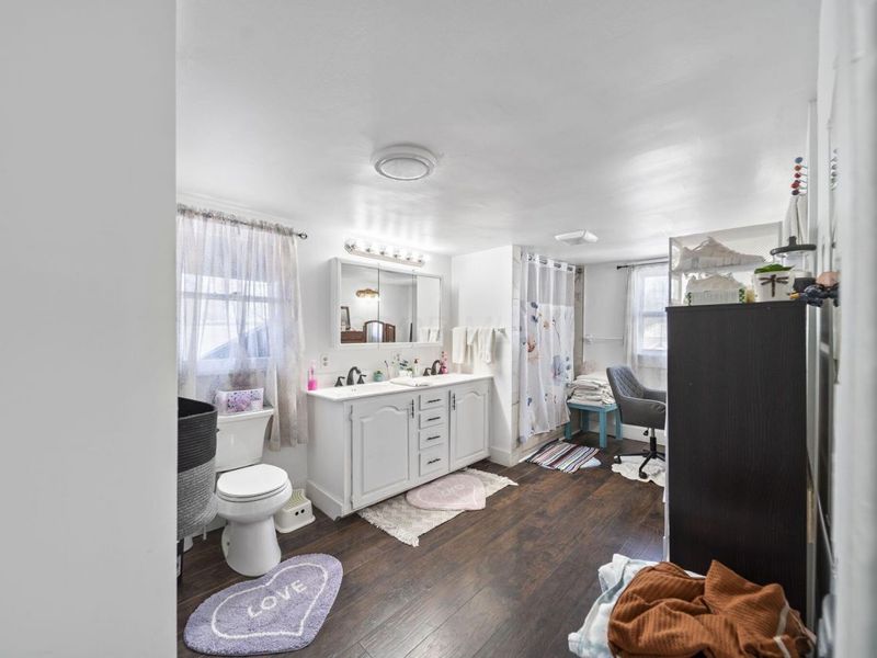 207 N Main Street , Pleasantville, OH 43148 Photo 27