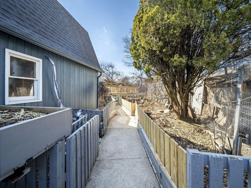 207 N Main Street , Pleasantville, OH 43148 Photo 64