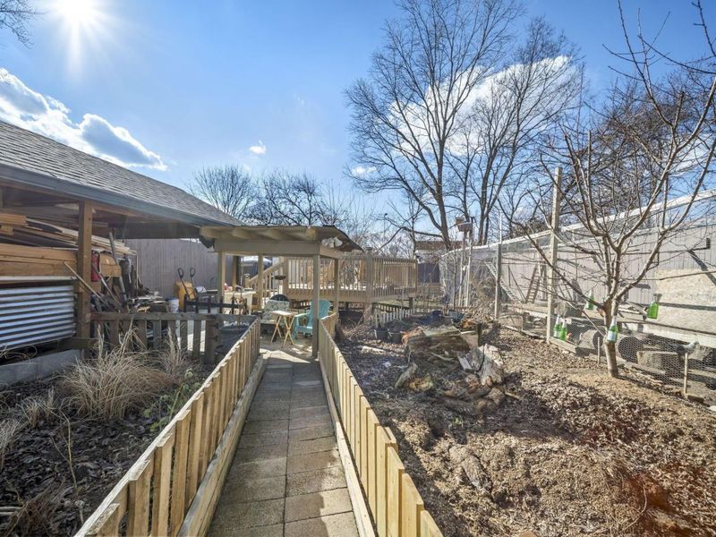 207 N Main Street , Pleasantville, OH 43148 Photo 65