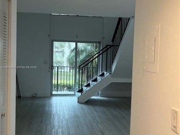 8500 SW 109th Ave, Unit 6-204, Miami, FL 33173