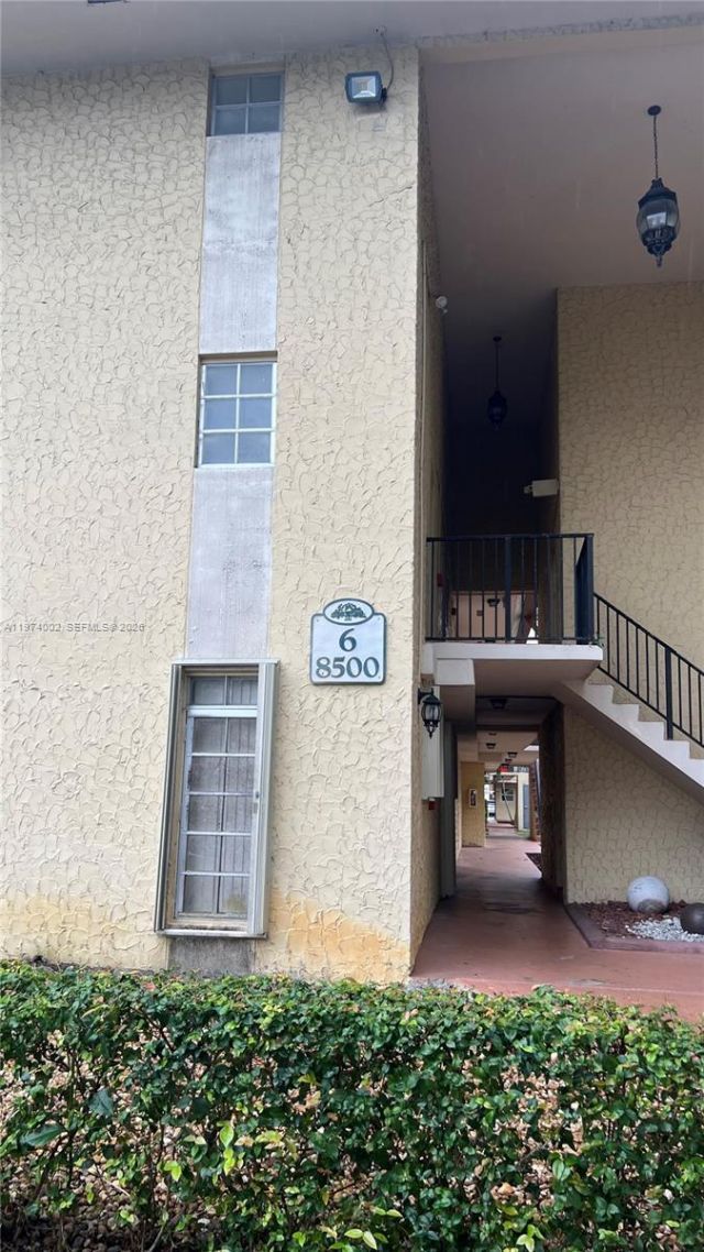 8500 SW 109th Ave, Unit 6-204, Miami, FL 33173 Photo