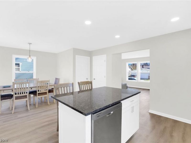 1331 Leonora Avenue, Akron, OH 44305 Photo 15