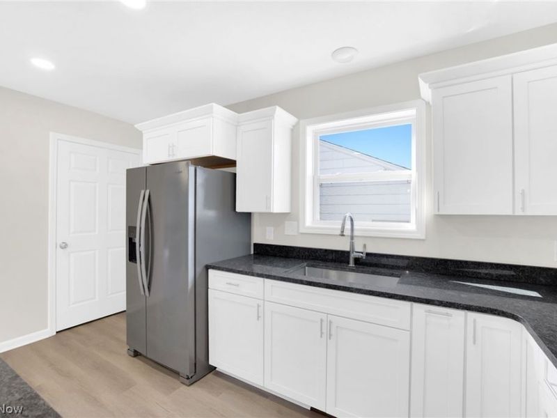 1331 Leonora Avenue, Akron, OH 44305 Photo 16