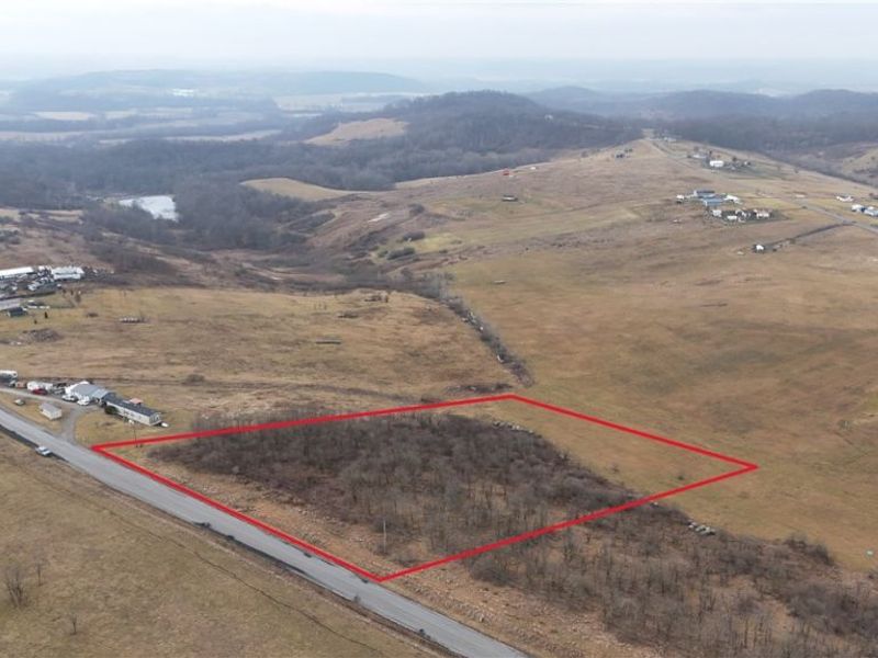 20451 CR 410, Newcomerstown, OH 43832 Photo 1