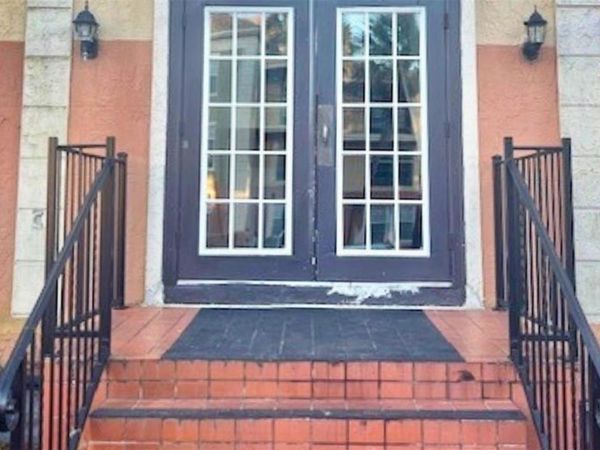 4002 VERSAILLES DRIVE , Unit 4002C, ORLANDO, FL 32808