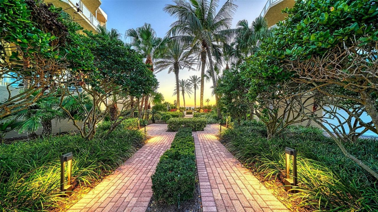 2165 Gulf Of Mexico Drive, Unit 115, Longboat Key, FL 34228 Photo