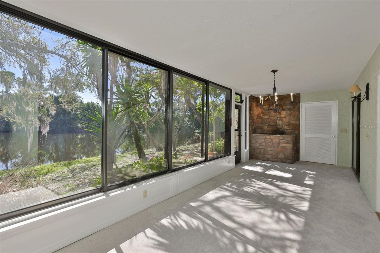 635 Woodlawn Drive, Unit 635, Bradenton, FL 34210 Photo