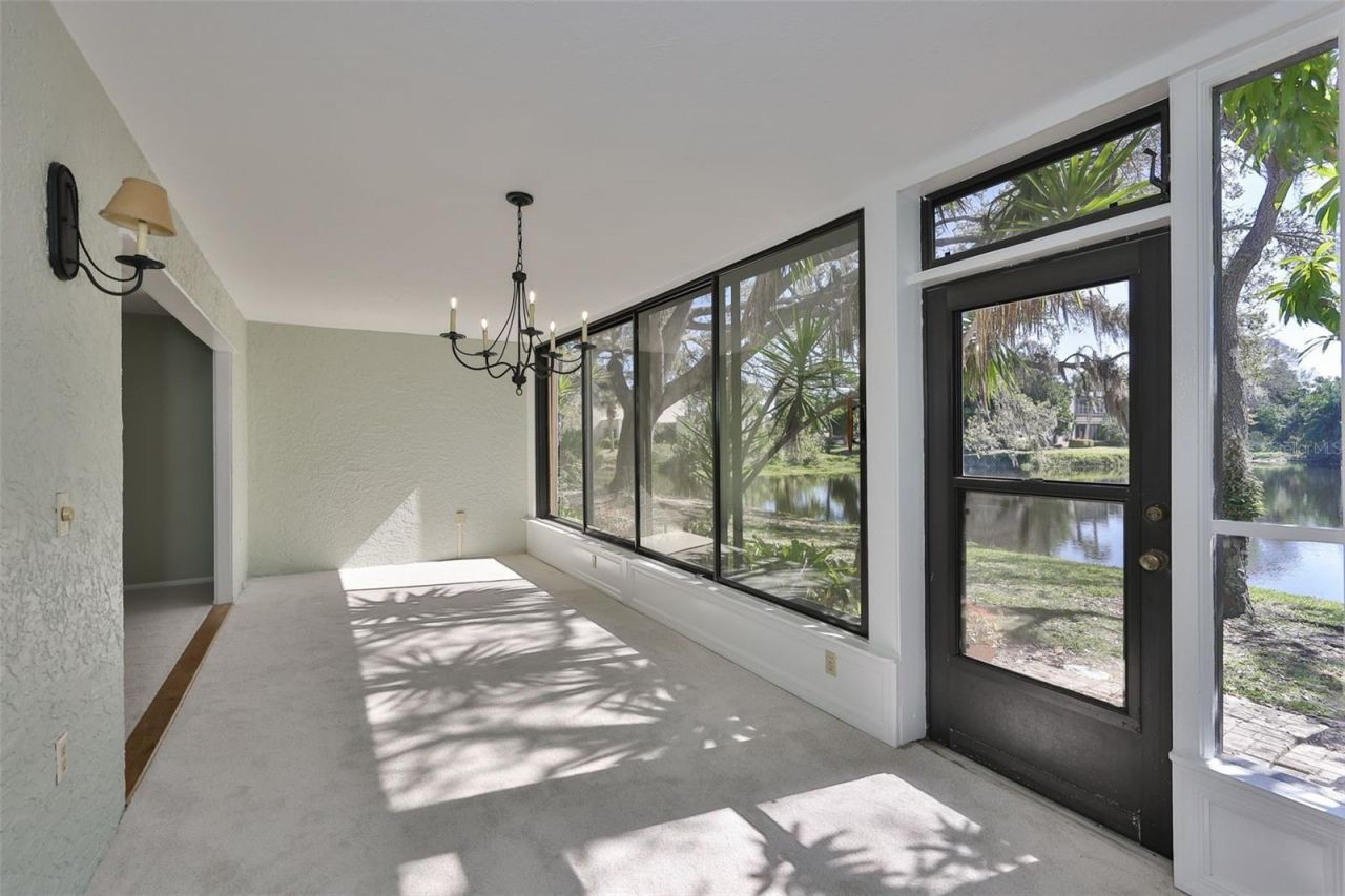 635 Woodlawn Drive, Unit 635, Bradenton, FL 34210 Photo
