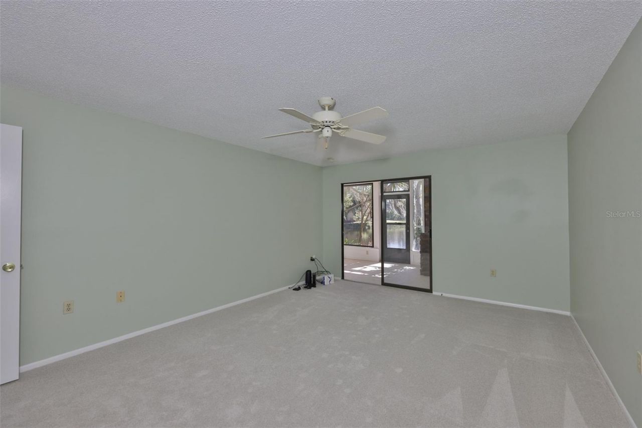 635 Woodlawn Drive, Unit 635, Bradenton, FL 34210 Photo