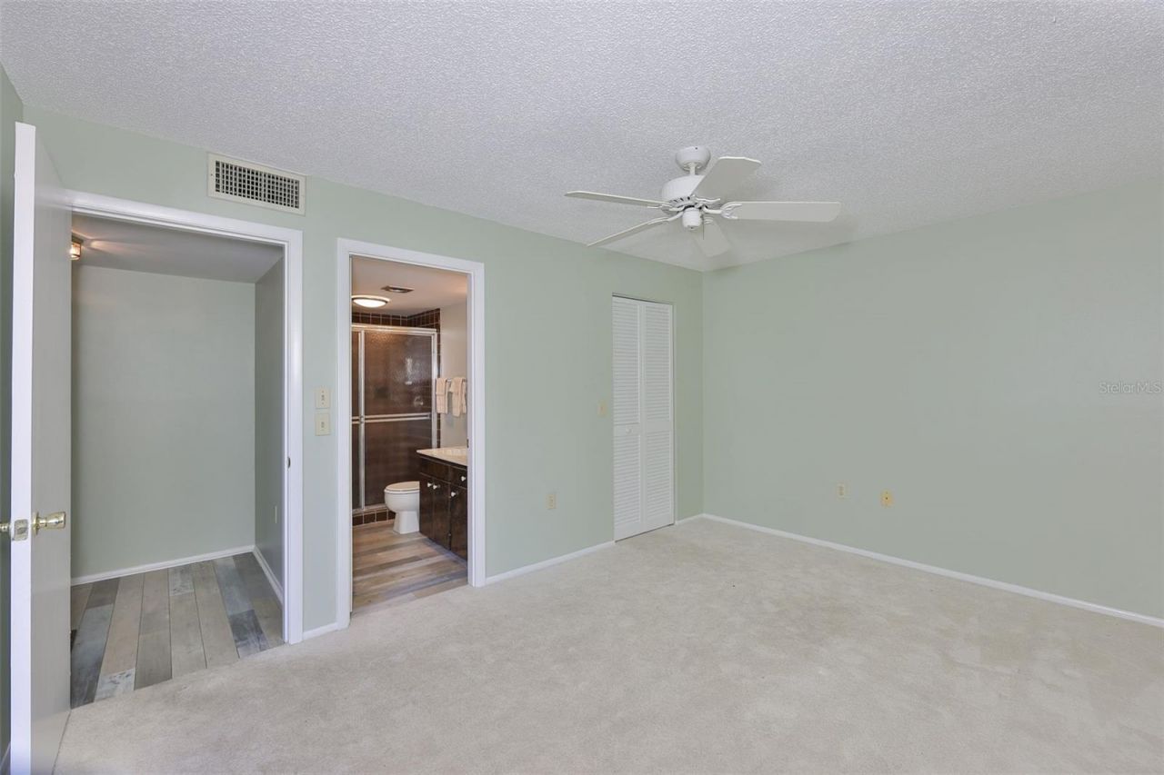 635 Woodlawn Drive, Unit 635, Bradenton, FL 34210 Photo