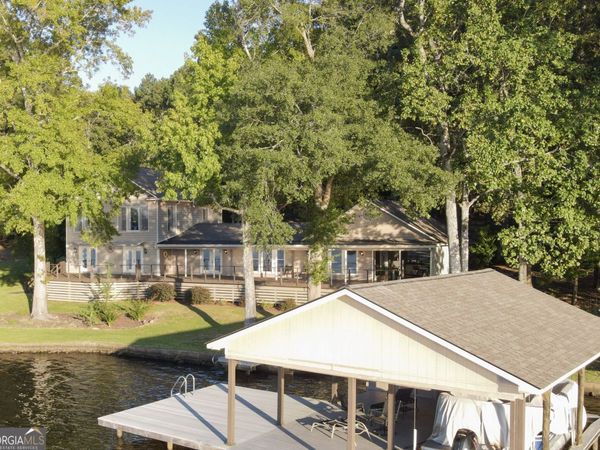 151 Lake Drive NW, Milledgeville, GA 31061