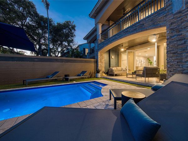 1215 NE 1st St, Fort Lauderdale, FL 33301