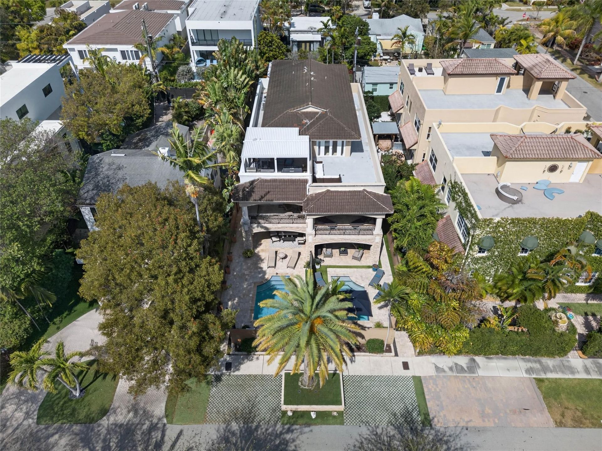 1215 NE 1st Street, Fort Lauderdale, FL 33301 Photo