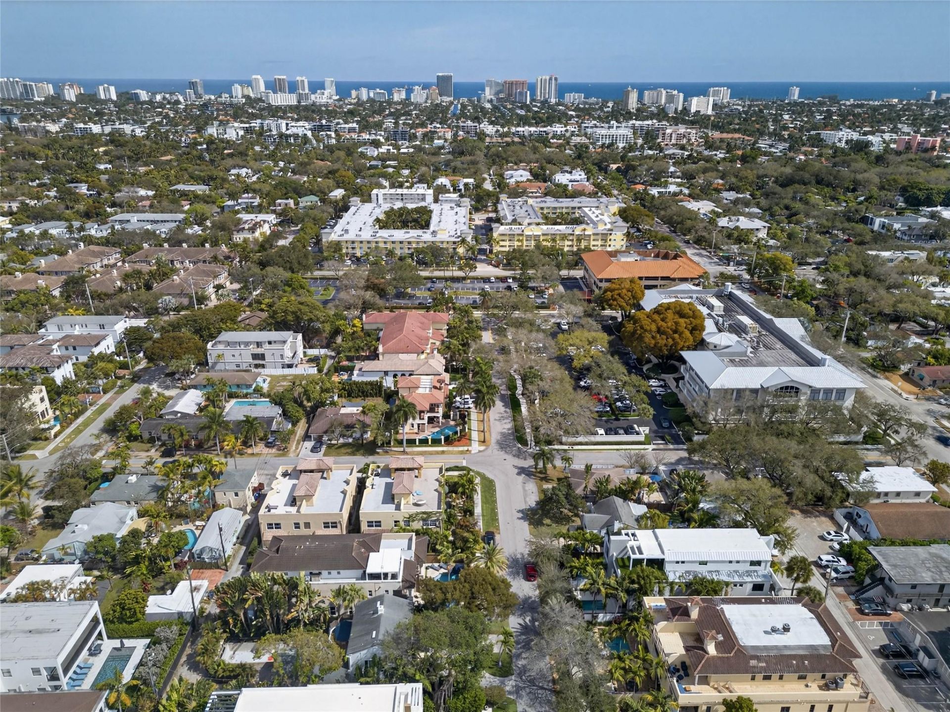 1215 NE 1st Street, Fort Lauderdale, FL 33301 Photo