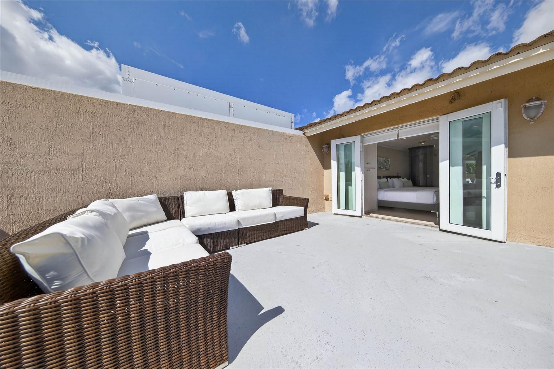 1215 NE 1st Street, Fort Lauderdale, FL 33301 Photo