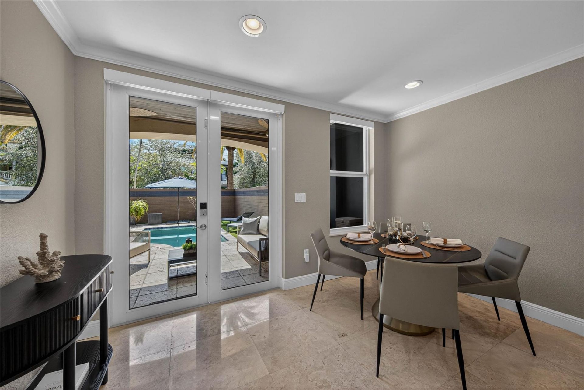1215 NE 1st Street, Fort Lauderdale, FL 33301 Photo