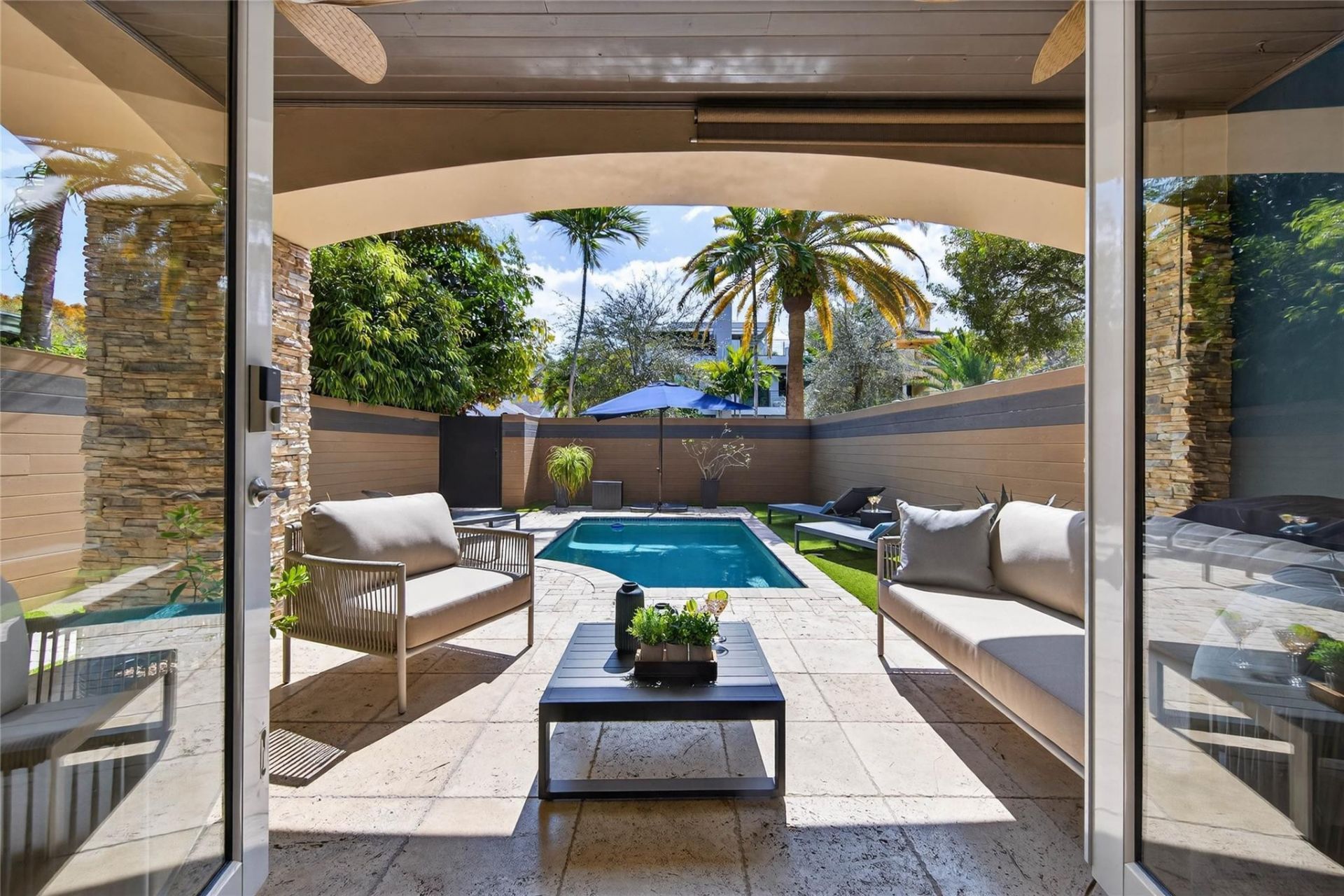 1215 NE 1st Street, Fort Lauderdale, FL 33301 Photo