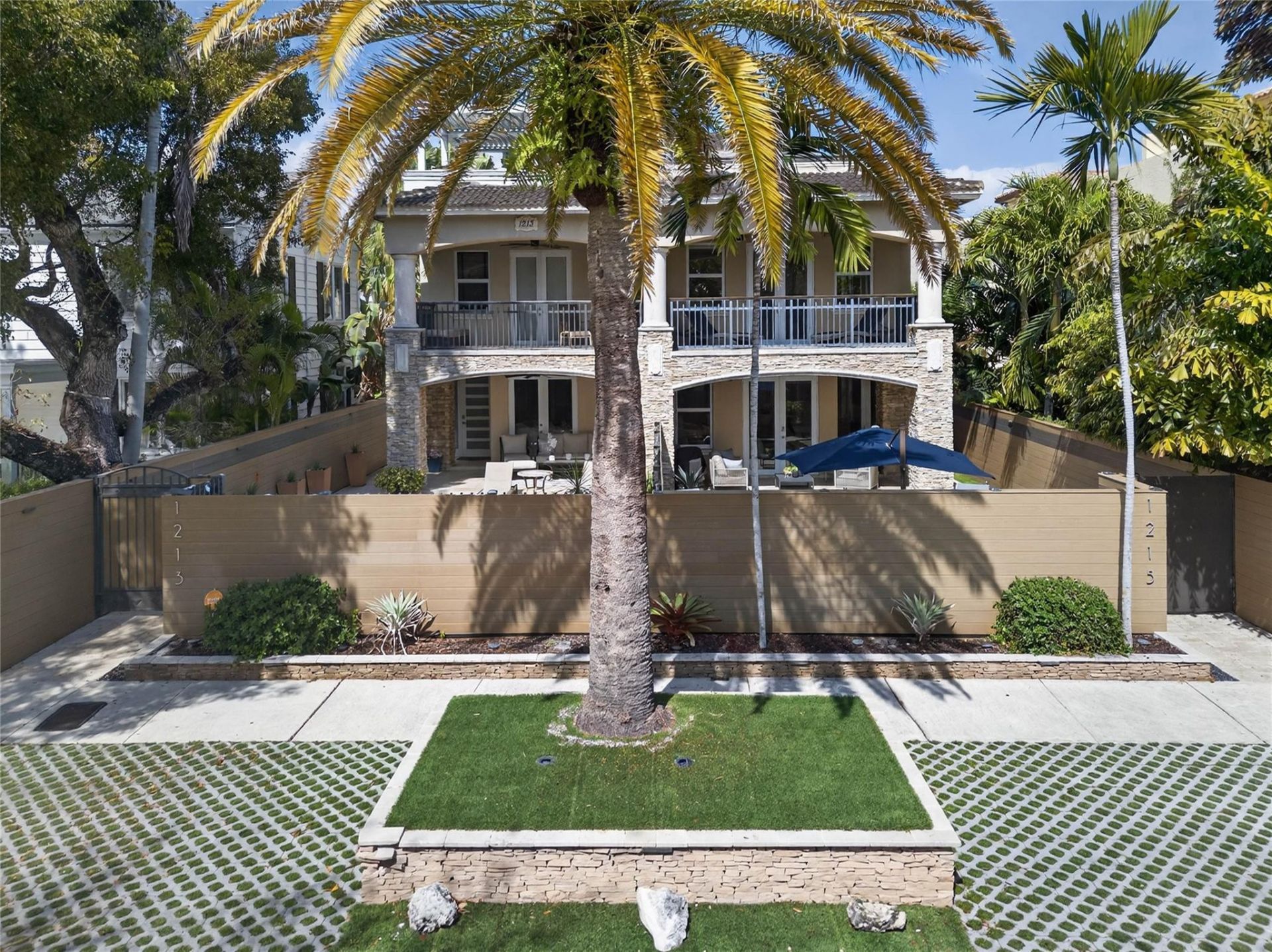 1215 NE 1st Street, Fort Lauderdale, FL 33301 Photo