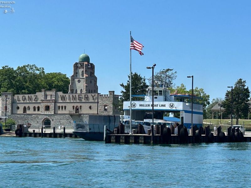 23 N Shore, Middle Bass Island, OH 43446 Photo 16