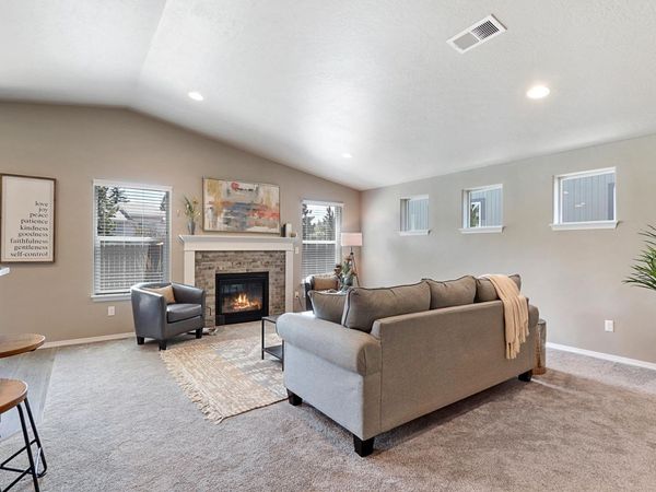 21441 N E Livingston Drive, Bend, OR 97701