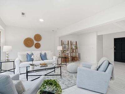 104 Hedge Row, Goose Creek, SC 29445