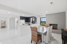 104 Hedge Row photo 4