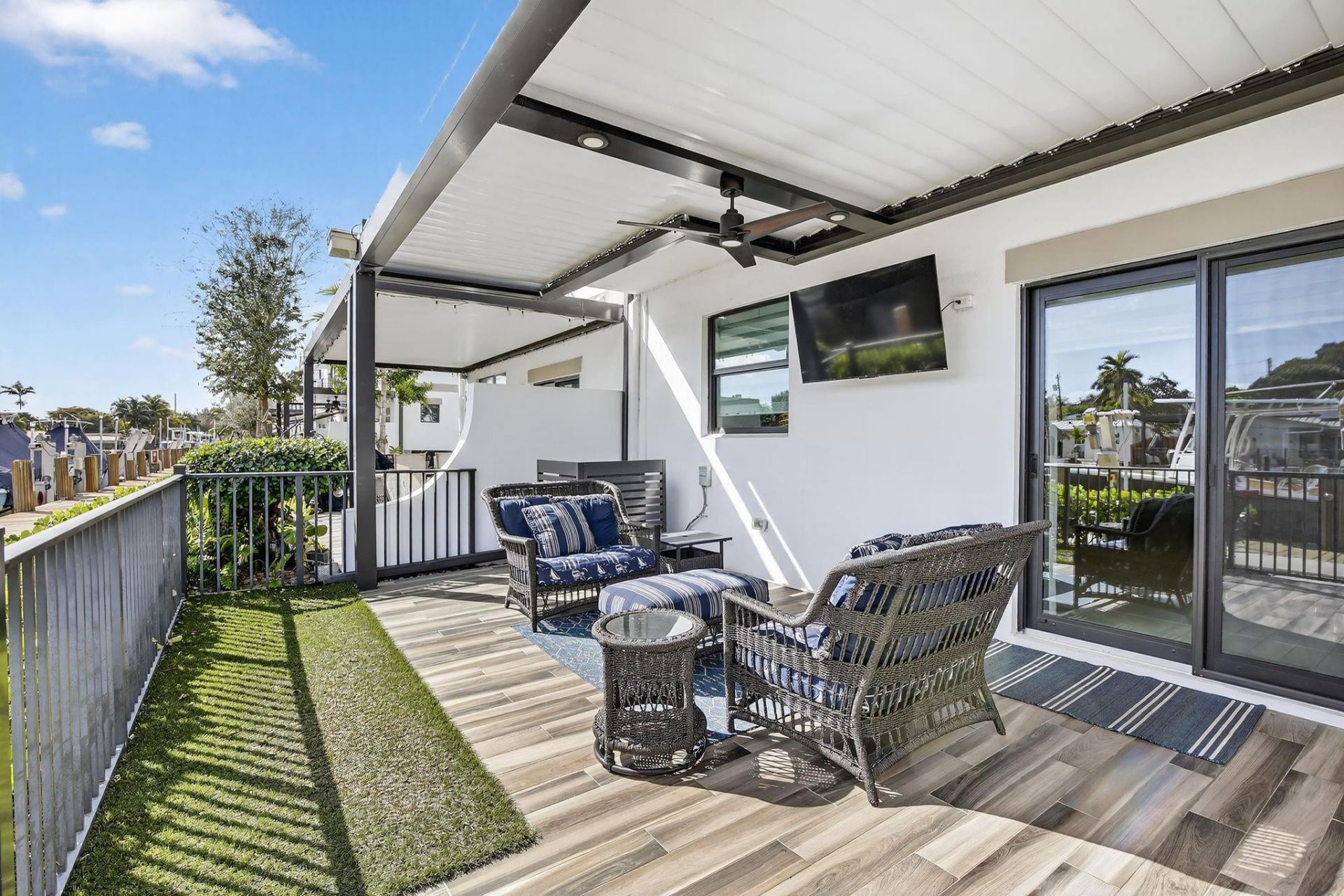 4458 E Aqua Bella Lane, Unit 4458, Fort Lauderdale, FL 33312 Photo