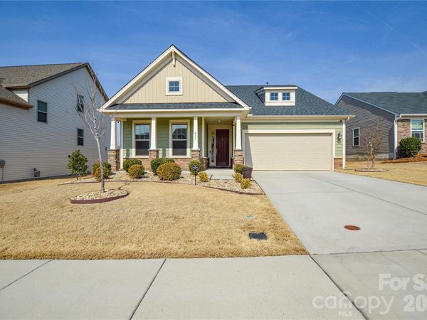 515 Cherry Blossom Avenue NW, Concord, NC 28027