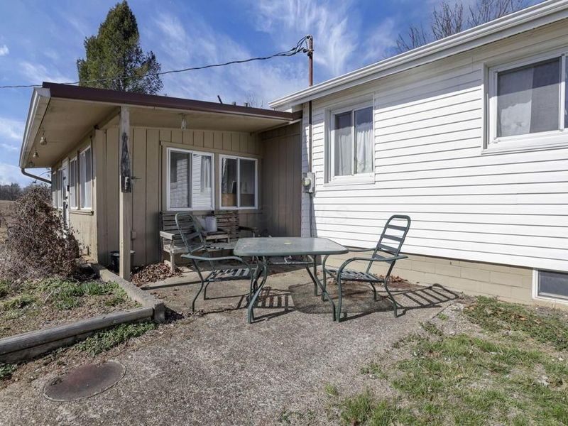 26039 State Route 180, Rockbridge, OH 43149 Photo 15