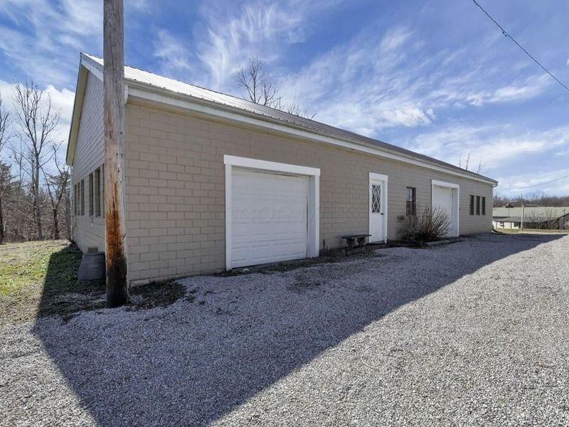 26039 State Route 180, Rockbridge, OH 43149 Photo 18