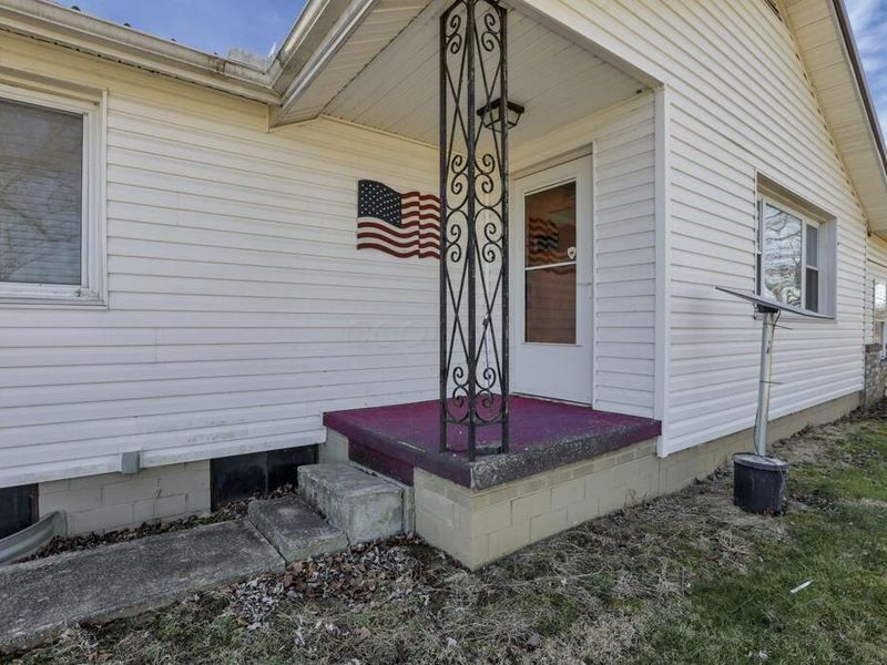 26039 State Route 180, Rockbridge, OH 43149 Photo 4