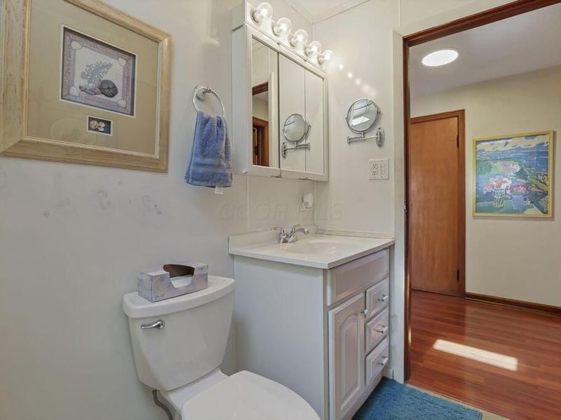 26039 State Route 180, Rockbridge, OH 43149 Photo 42