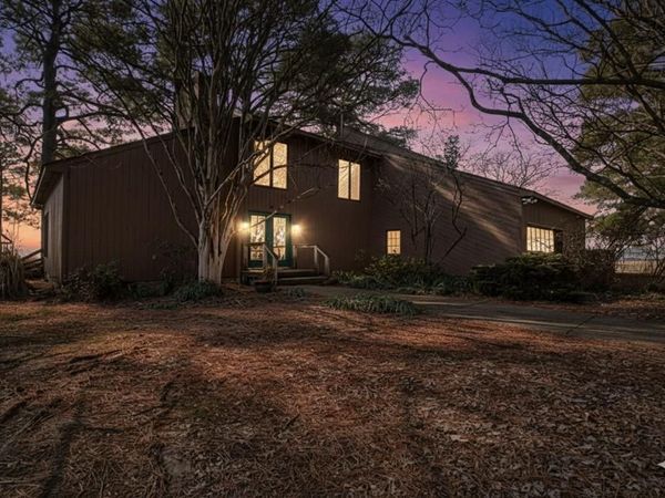 218 Close Quarters Drive, WHITE STONE, VA 22578