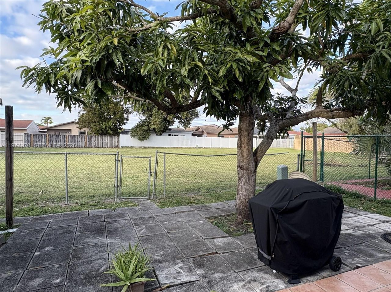 10611 SW 23rd Ter , Miami, FL 33165 Photo