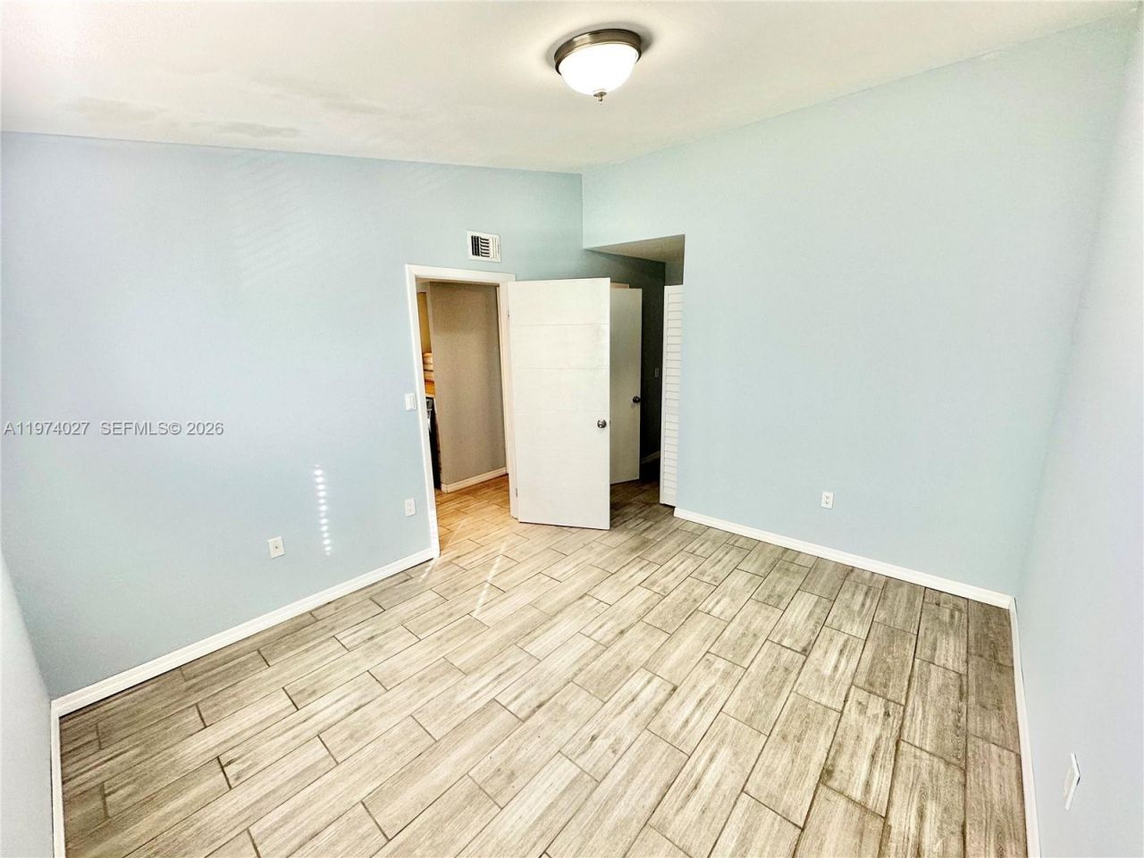 251 W Palm Cir W , Unit 302, Pembroke Pines, FL 33025 Photo