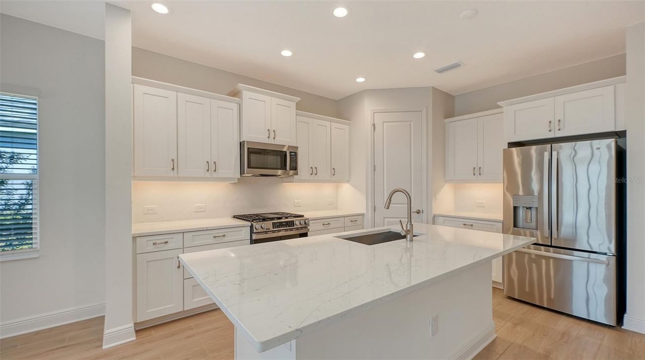 2114 Sylvester Palm Lane, Bradenton, FL 34212 Photo