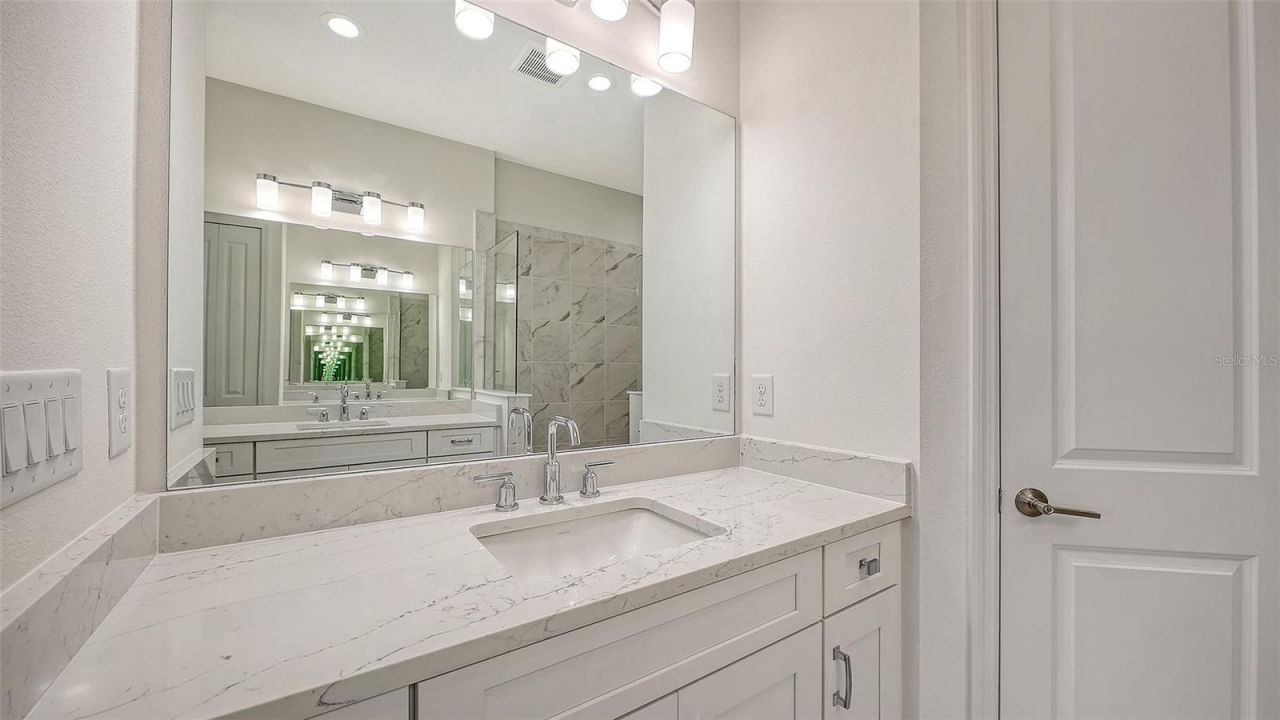 2114 Sylvester Palm Lane, Bradenton, FL 34212 Photo