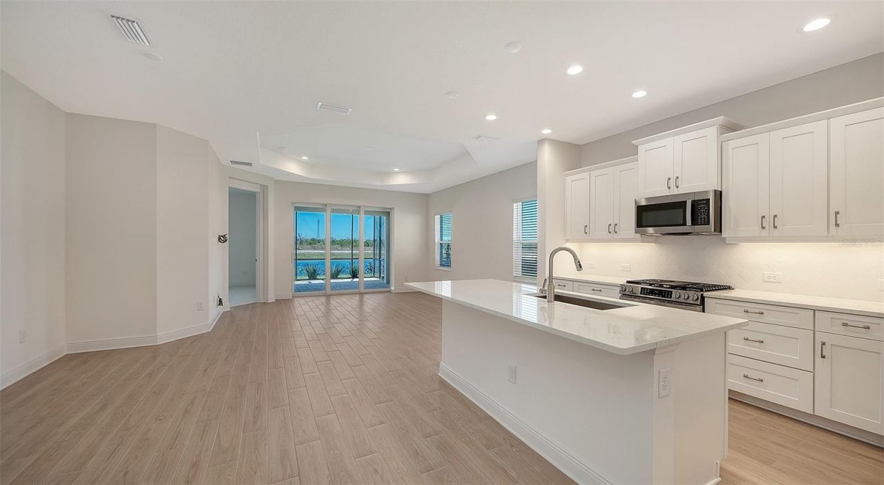 2114 Sylvester Palm Lane, Bradenton, FL 34212 Photo