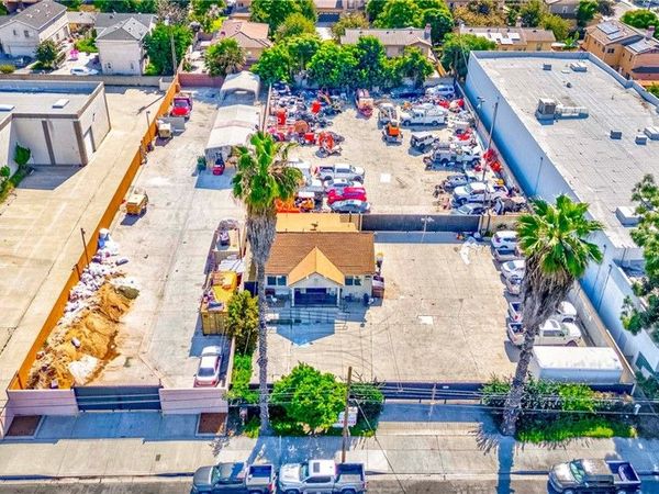 2724 2720 Durfee, El Monte, CA 91732