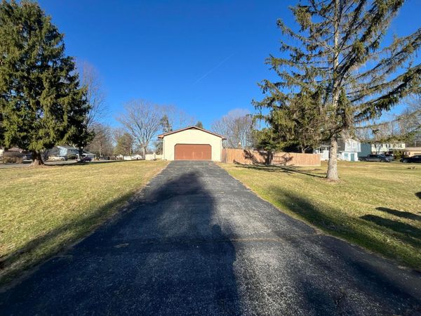 15 Dover Court SW, Reynoldsburg, OH 43068