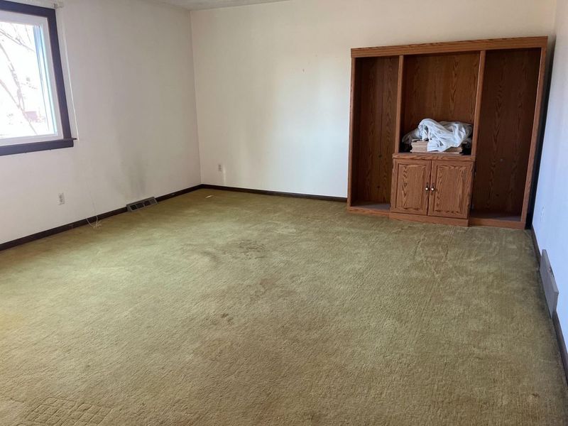 15 Dover Court SW, Reynoldsburg, OH 43068 Photo 9