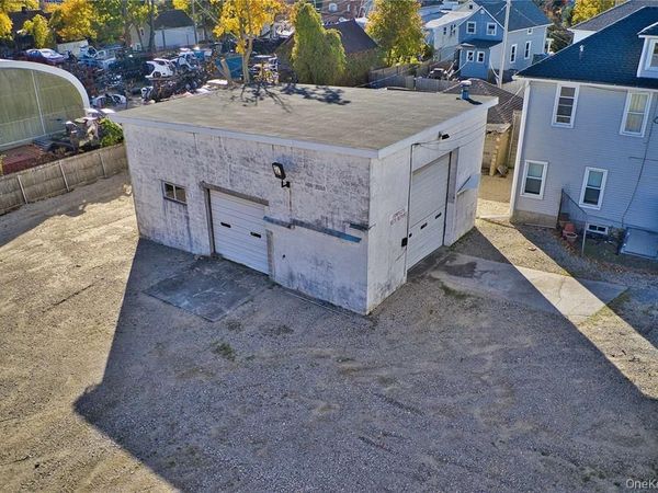 8 Chadwick Street , Unit Rear, Glen Cove, NY 11542