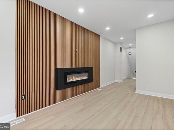 727 E 20TH STREET, BALTIMORE, MD 21218