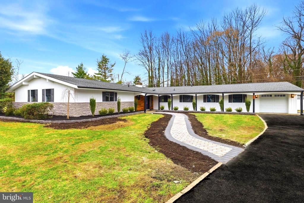 313 Cherry Hill Boulevard, Cherry Hill, NJ 08002 Main Photo