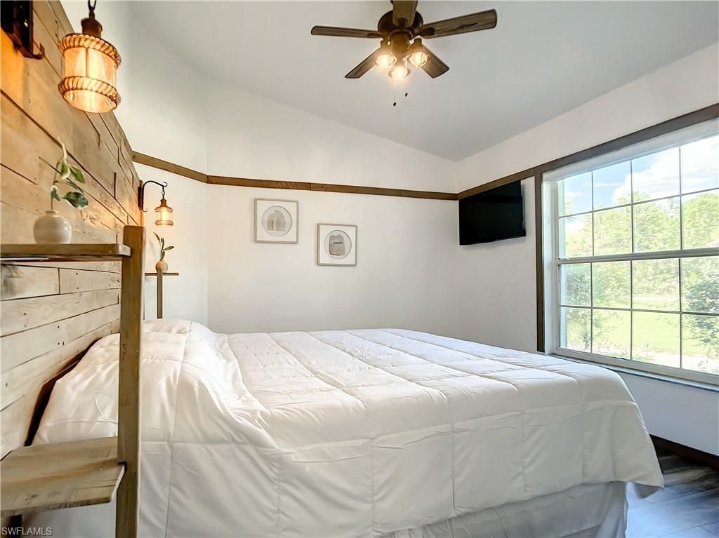 2511 6th St Nw, Naples, FL 34120 Photo