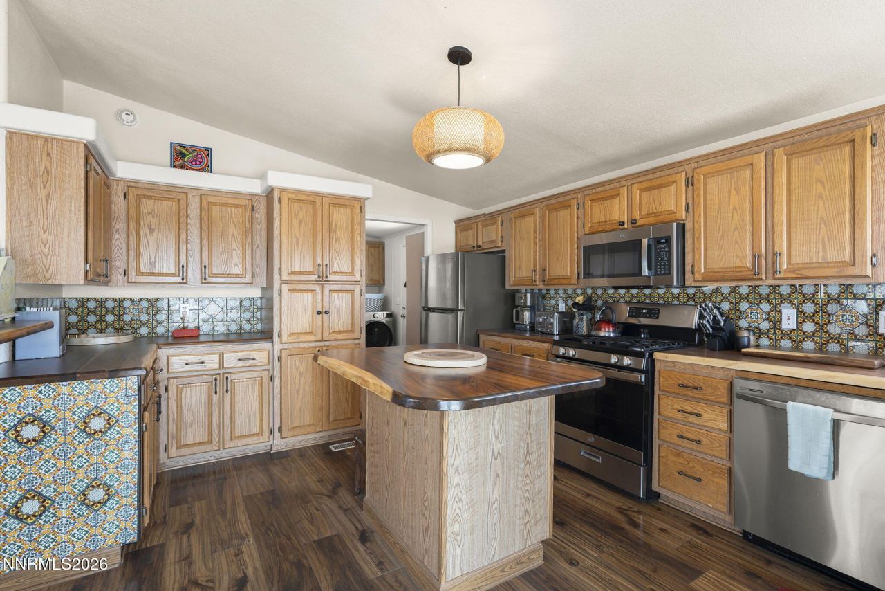 2801 Tamara Court, Minden, NV 89423 Photo