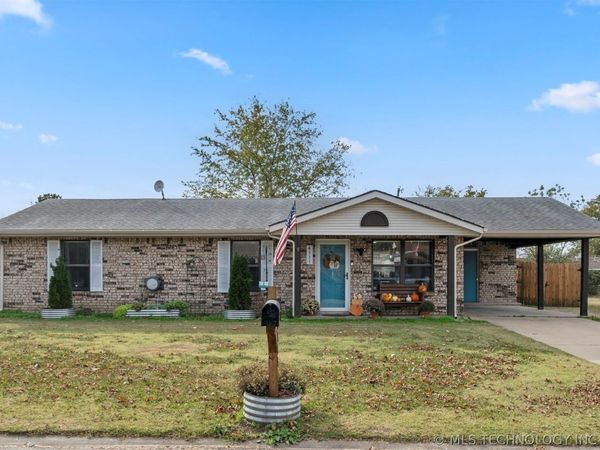 4111 W Pipestem Drive , Skiatook, OK 74070