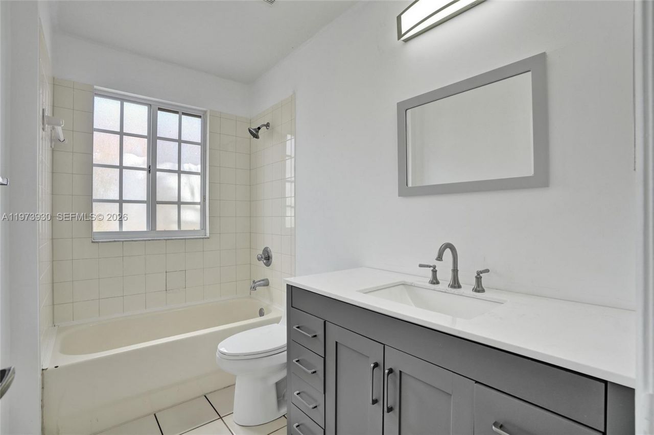 21005 NW 14th Pl , Unit 146, Miami Gardens, FL 33169 Photo