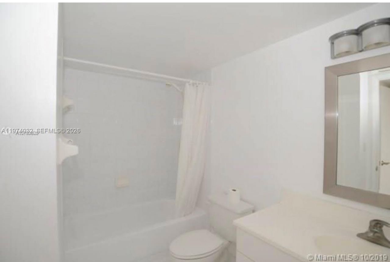 1688 West Ave , Unit 1107, Miami Beach, FL 33139 Photo
